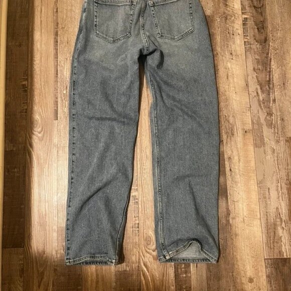 Hollister straight leg light blue demin jeans - Picture 2 of 6